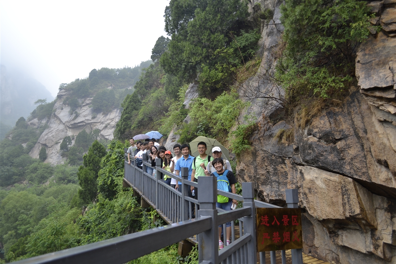 “感受自然”--精灵谷春游团建活动